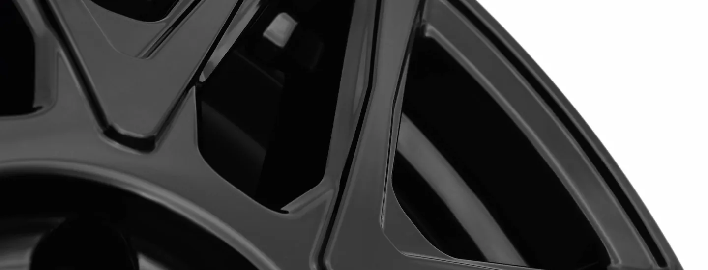 DEZENT KH black detail