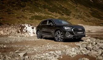 DEZENT TA Dark Audi Q3 Imagepic07