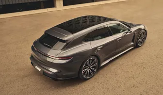 AEZ Alaska dark Porsche Taycan GTS Heck Sommer