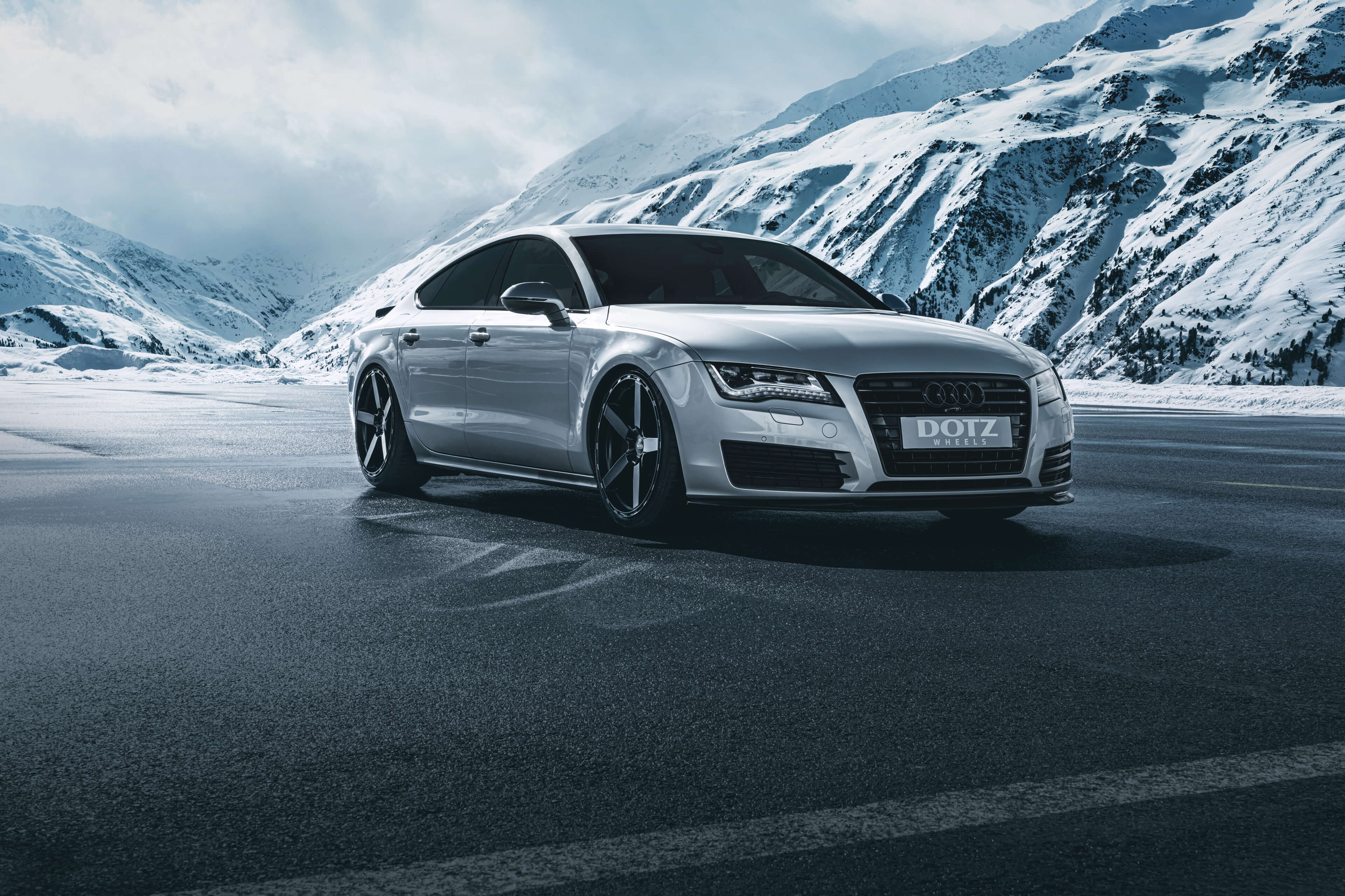 DOTZ MarinaBay black Audi A5 frontal