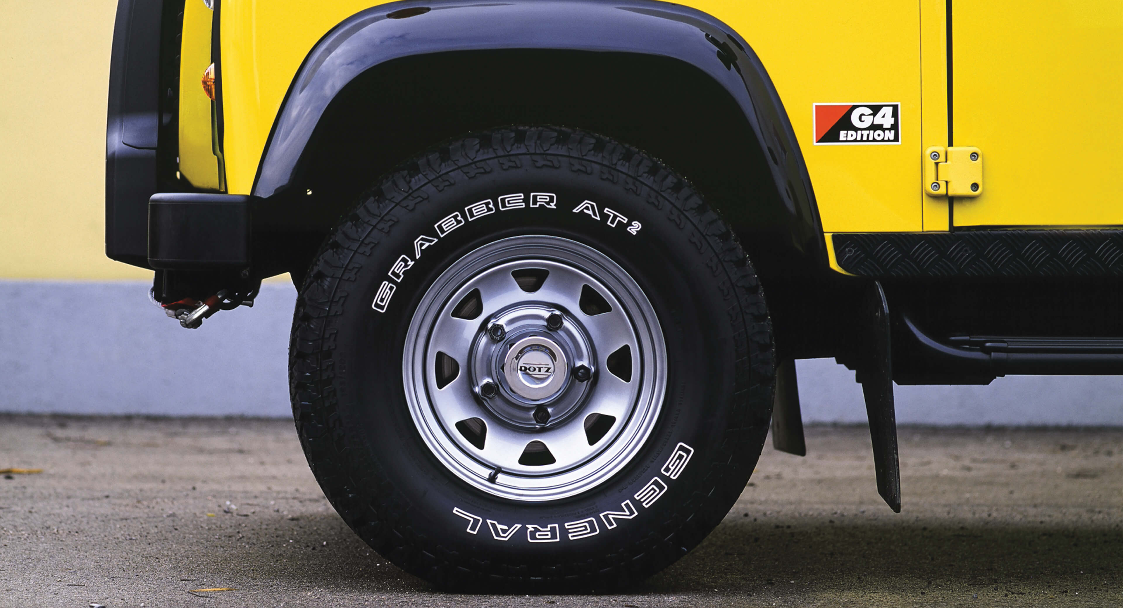 DOTZ SURVIVAL Pharao 4x4 steel wheel Off Road Kia Sportage, Lada Niva Taiga, Mitsubishi Pajero, Nissan Pickup