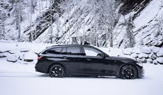 DEZENT TR black BMW3 Seite