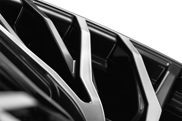 Jaguar I Pace On AEZ Panama Dark Pop Up (6)