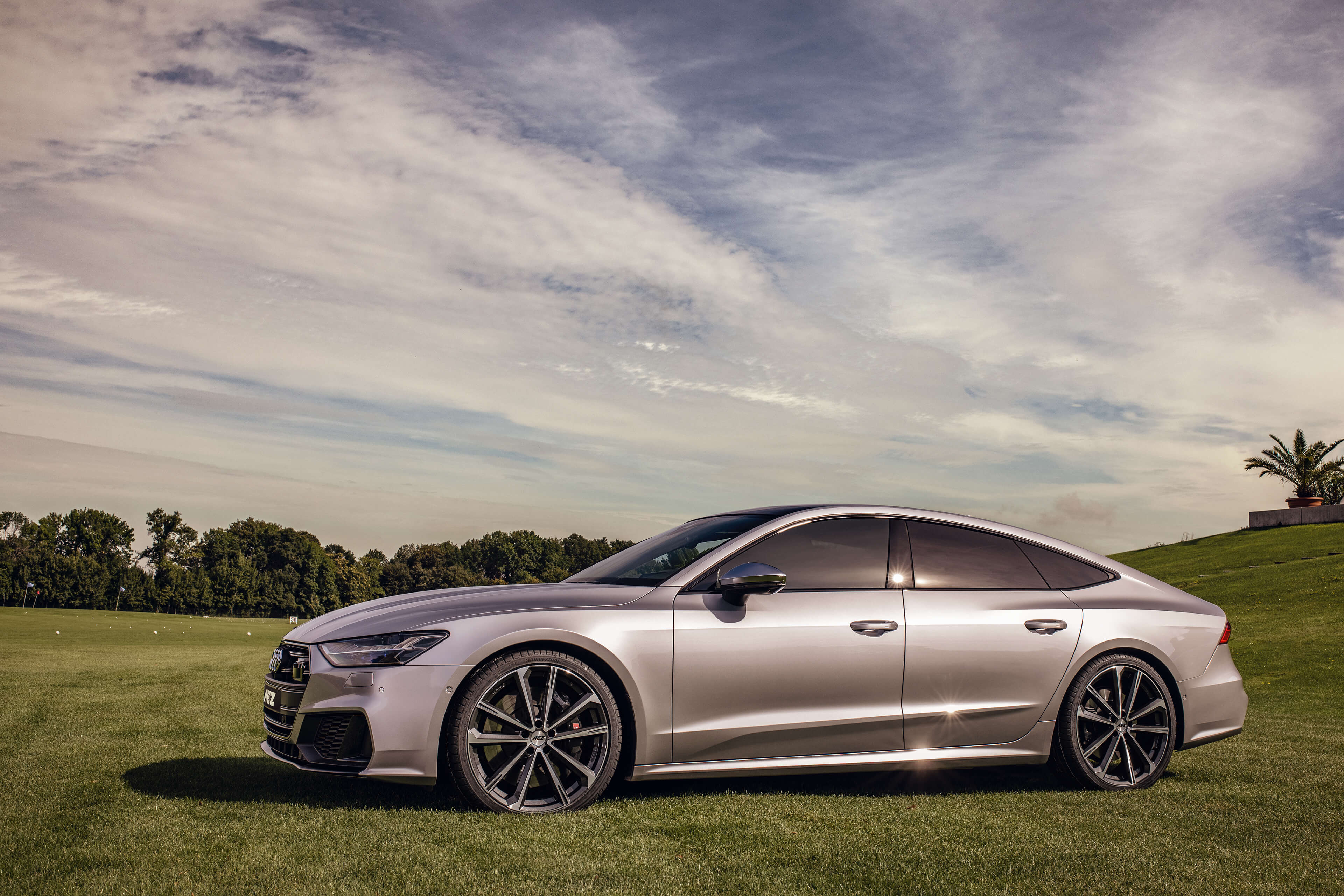 AEZ Aruba dark Audi S7 side