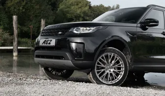 AEZ Panama Leichtmetallrad Range Rover SUV Detail Vorderachse ALCAR