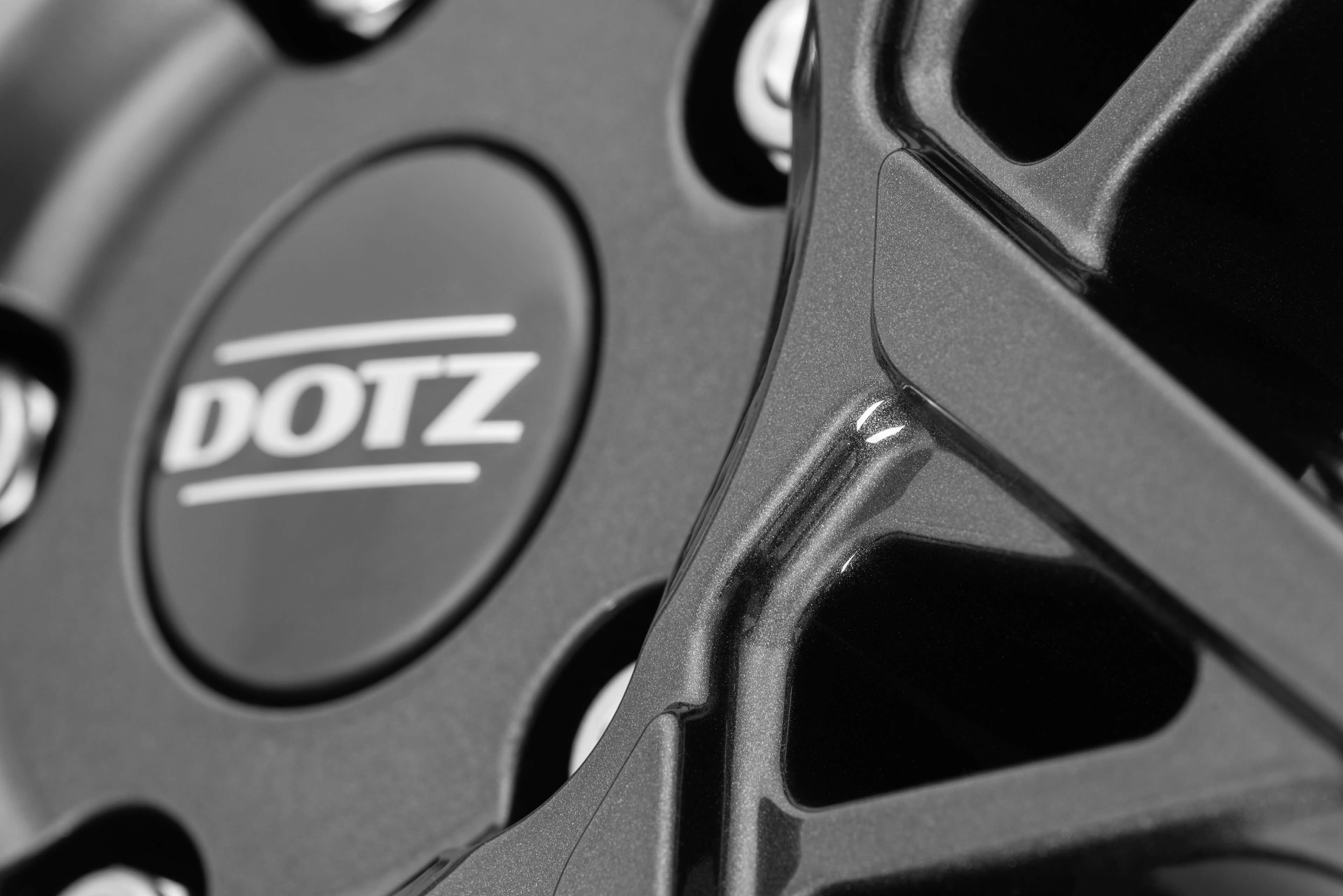 DOTZ Fuji grey Detail