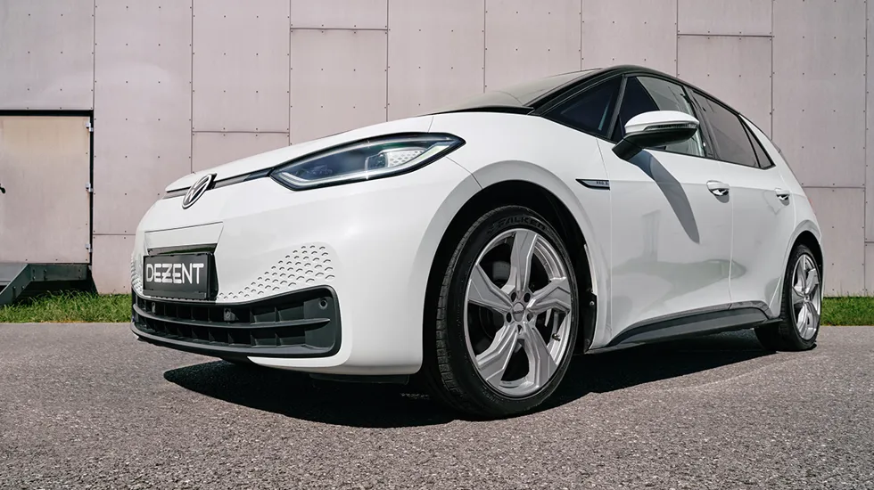 VW ID 3 DEZENT KB SILBER 23617