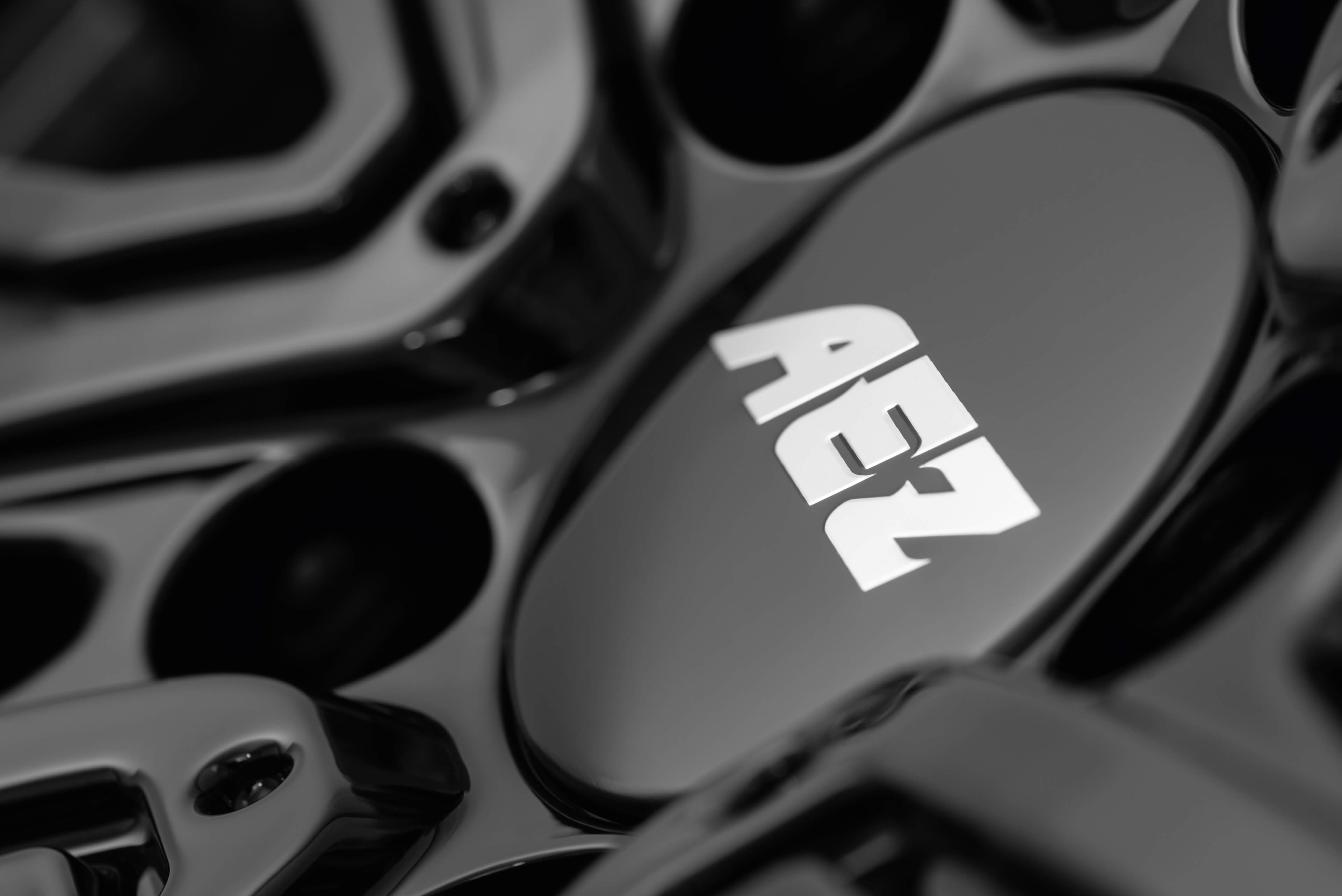 AEZ Berlin black detail middle