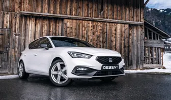 DEZENT TU Silver auf Seat Leon