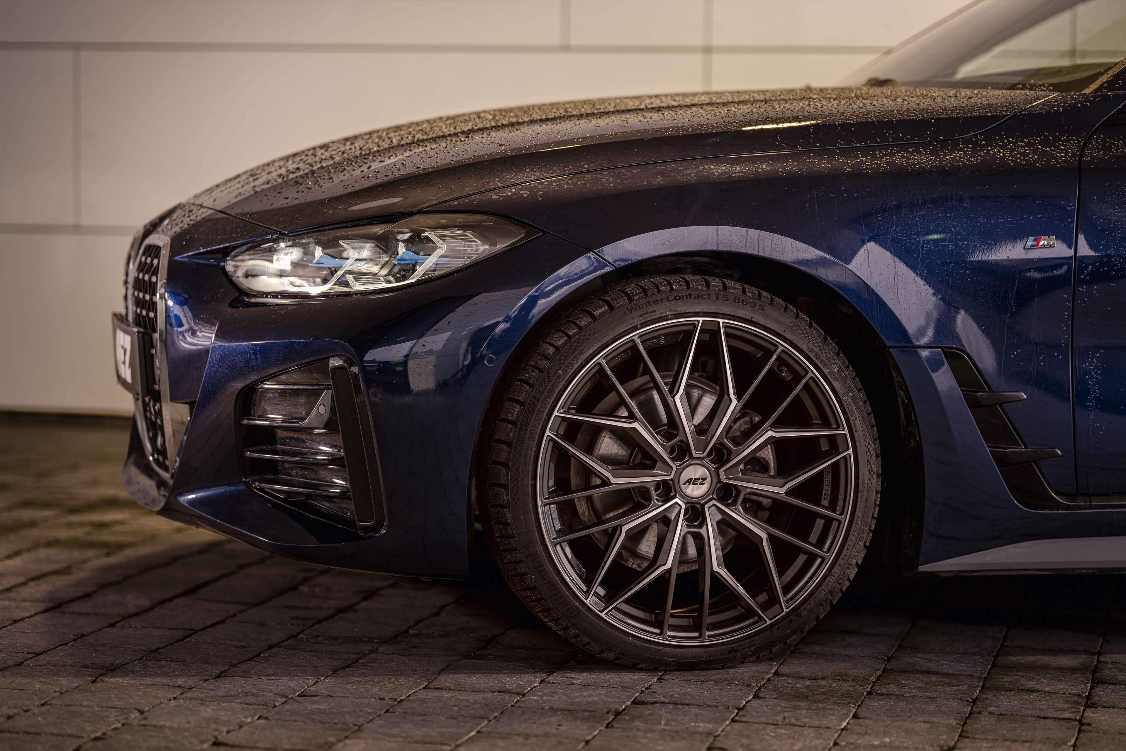 AEZ Porto dark BMW4 Coupe Seite