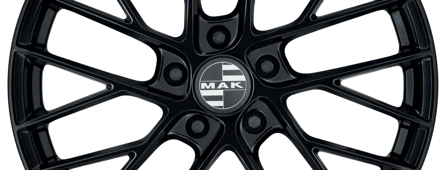 MAK Monaco Gloss Black Front (1)