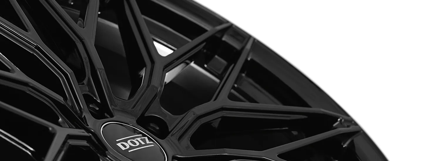 DOTZ Suzuka black detail