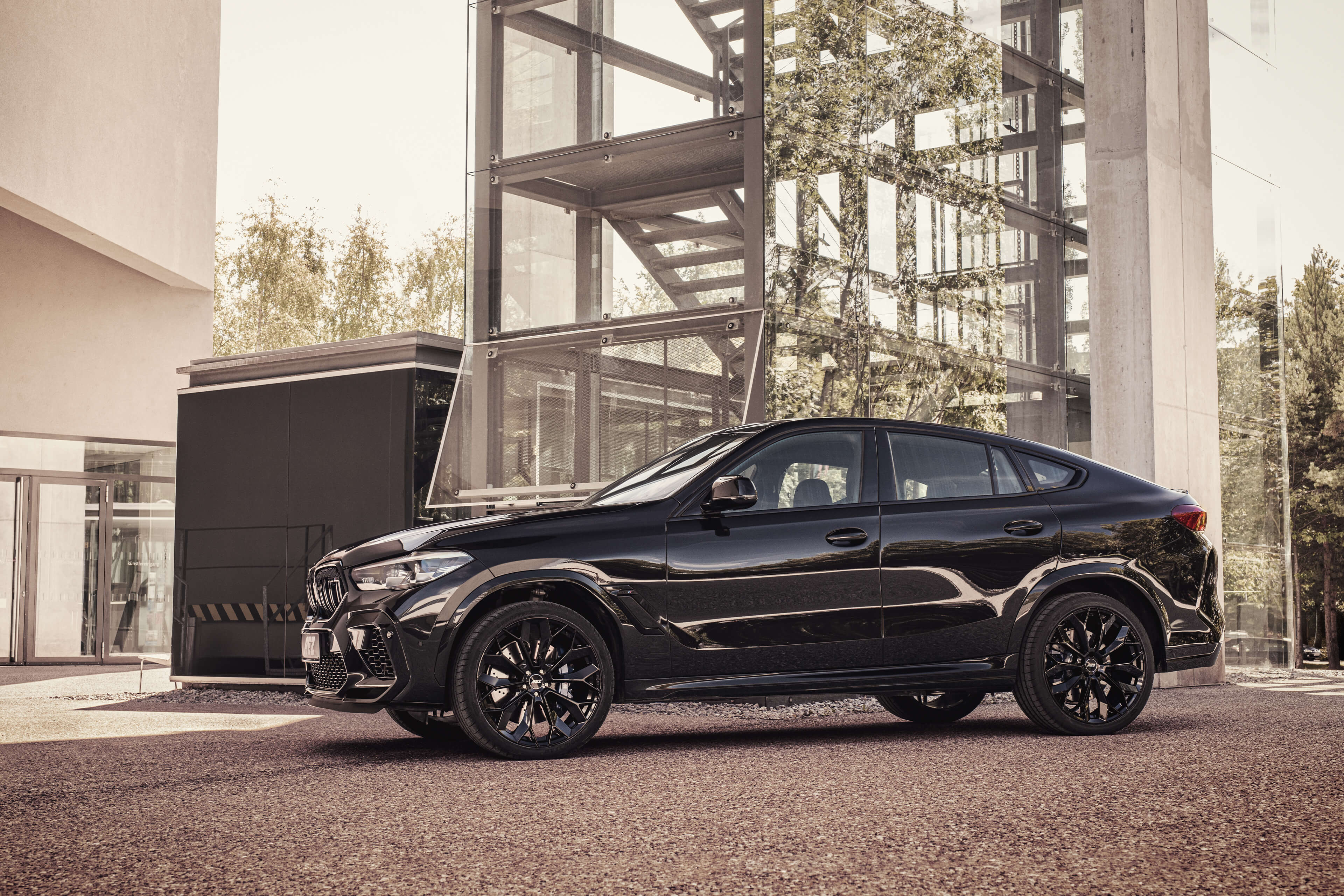 AEZ Leipzig black BMW X6 side