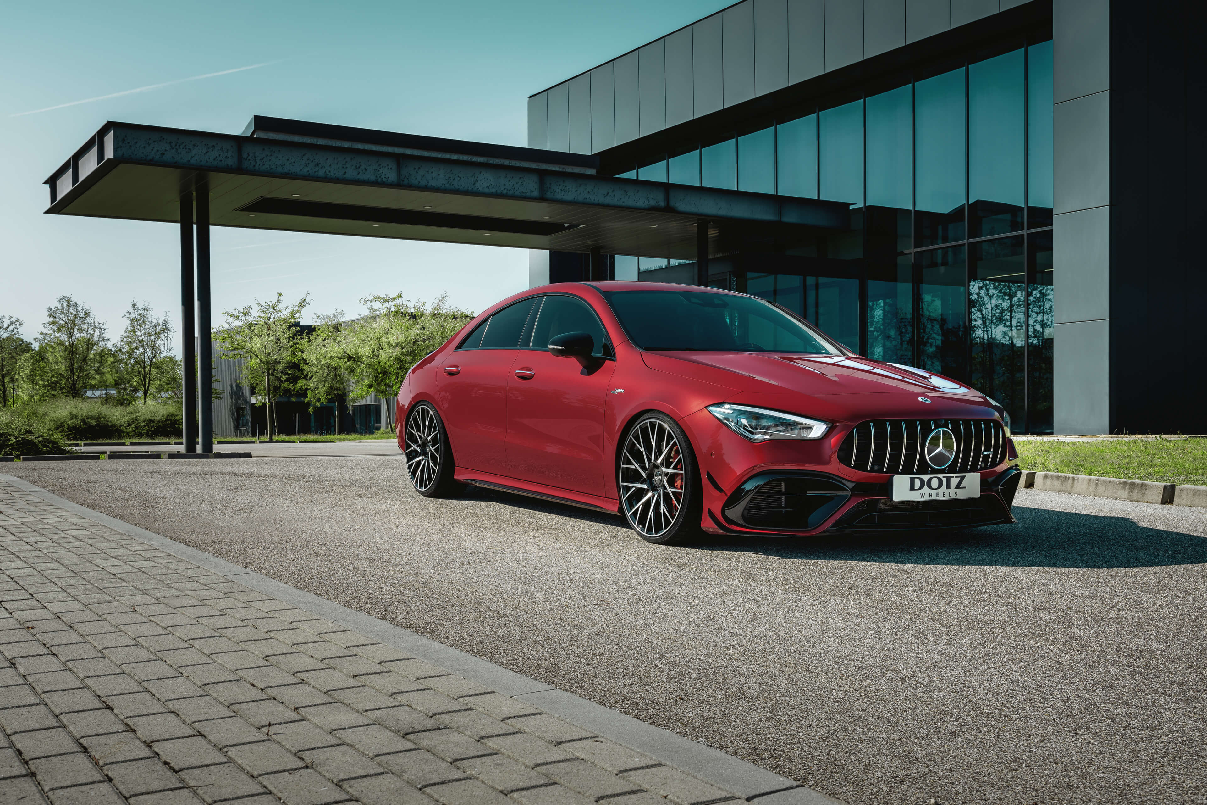 DOTZ Fuji dark Mercedes CLA 45 frontal