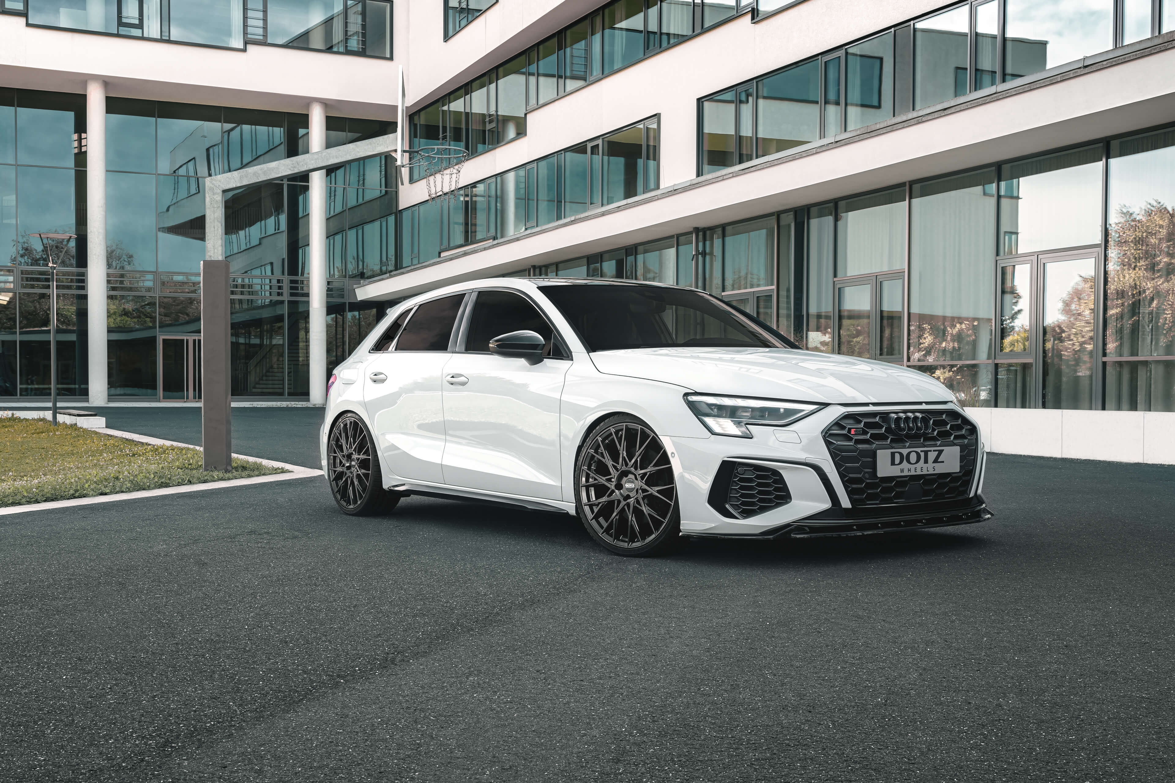 DOTZ Fuji grey Audi S3 frontal