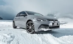 Volkswagen Golf VIII Med AEZ Tioga Titan Fälgar Från OCL Brorssons 04