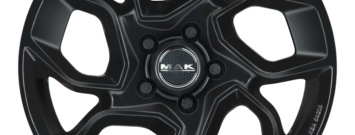 MAK Express Black Front 2