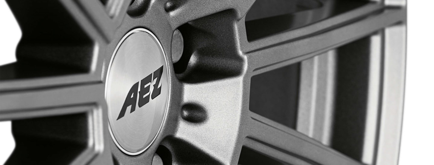 AEZ Steam graphite alloy wheel OE tappo centrale