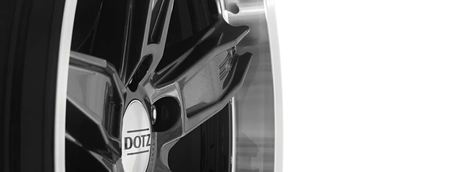 DOTZ SP5 dark Detail