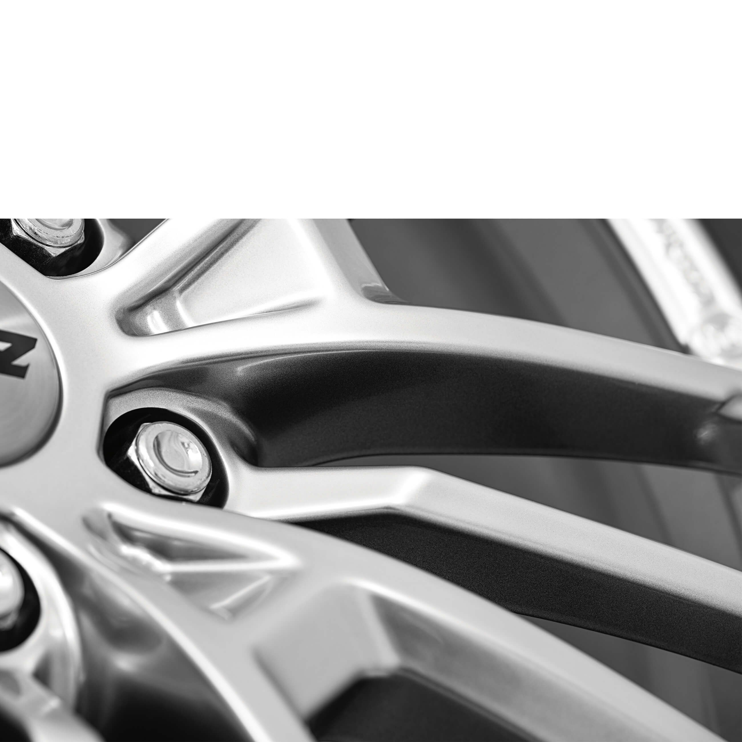 AEZ Kaiman high gloss detail middle