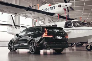 AEZ North dark on Volvo V60