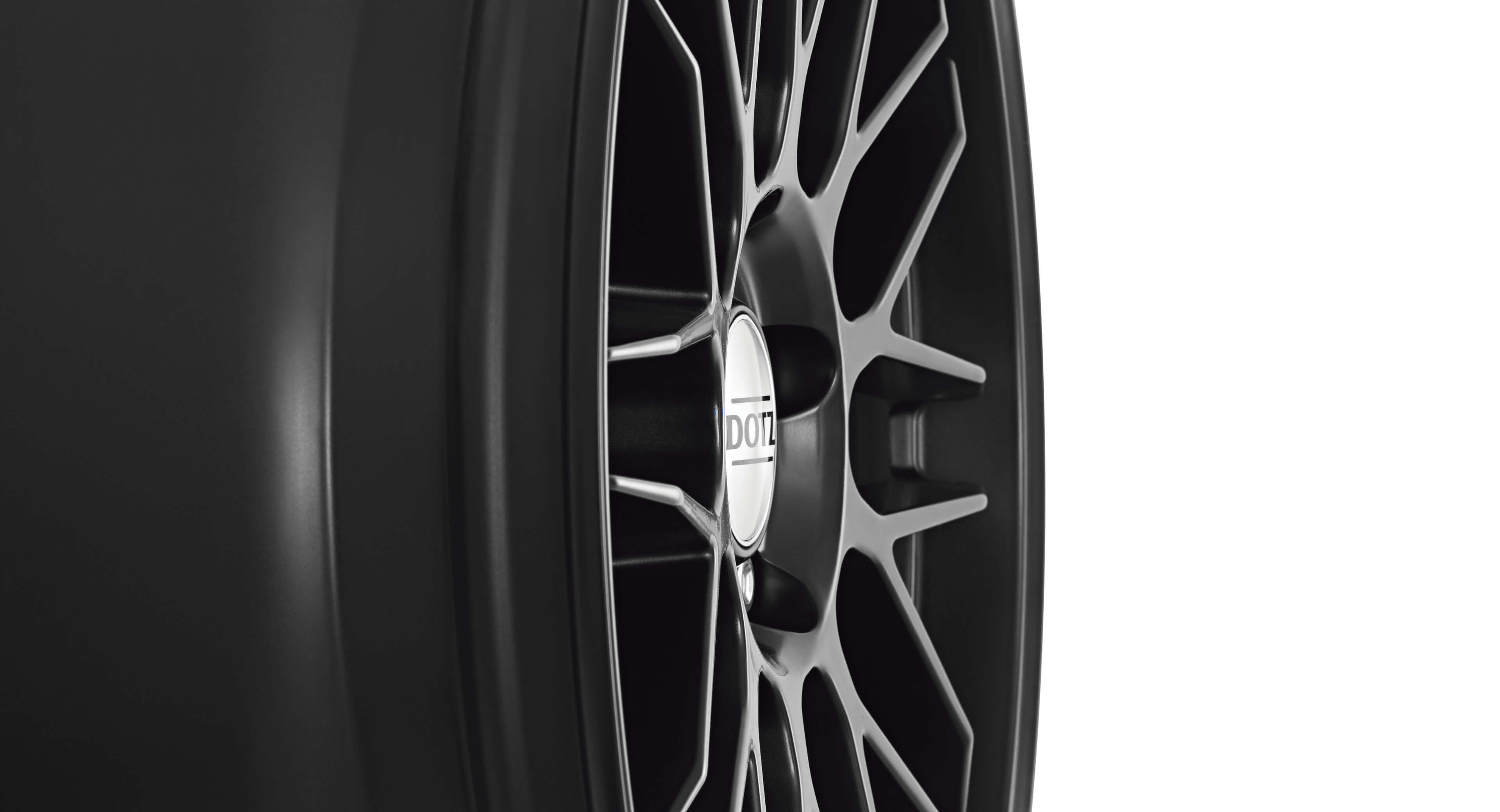 DOTZ Revvo black detail