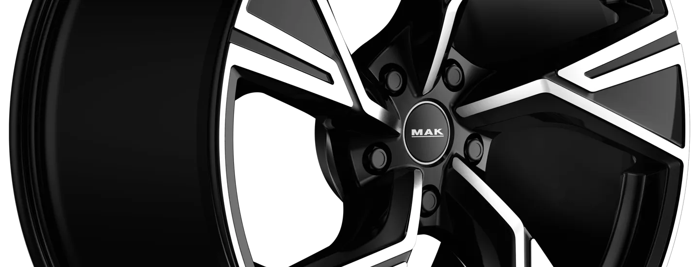 MAK Stark D Black Mirror 3 4