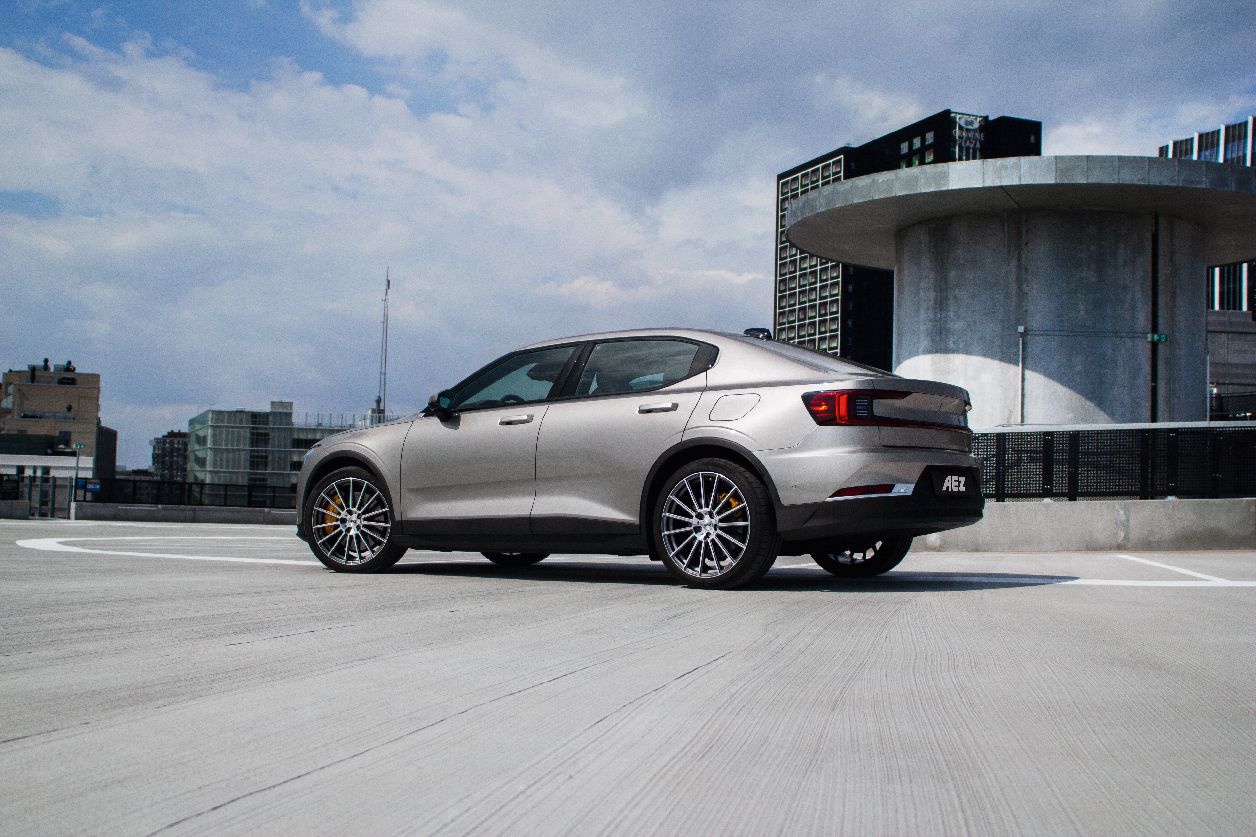 AEZ Steam Polestar 2 Contentpic02