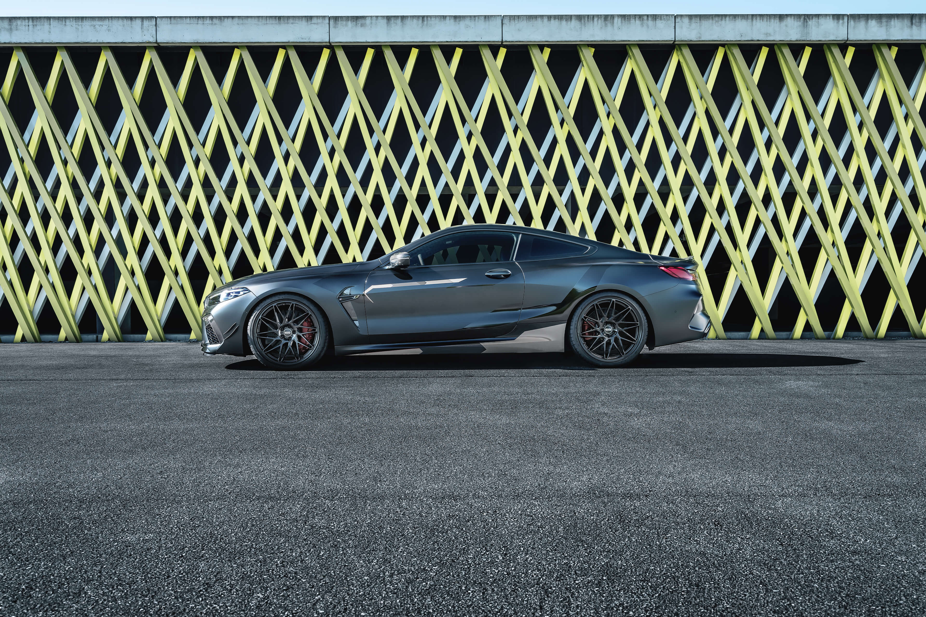 DOTZ Tanaka black BMW8 Seite