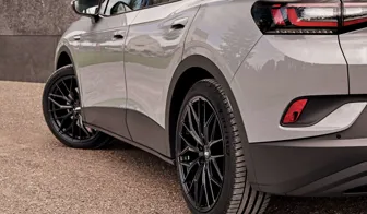 AEZ Porto black VM ID4 rear