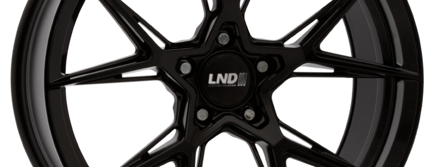 LND R11 Forged Black 01