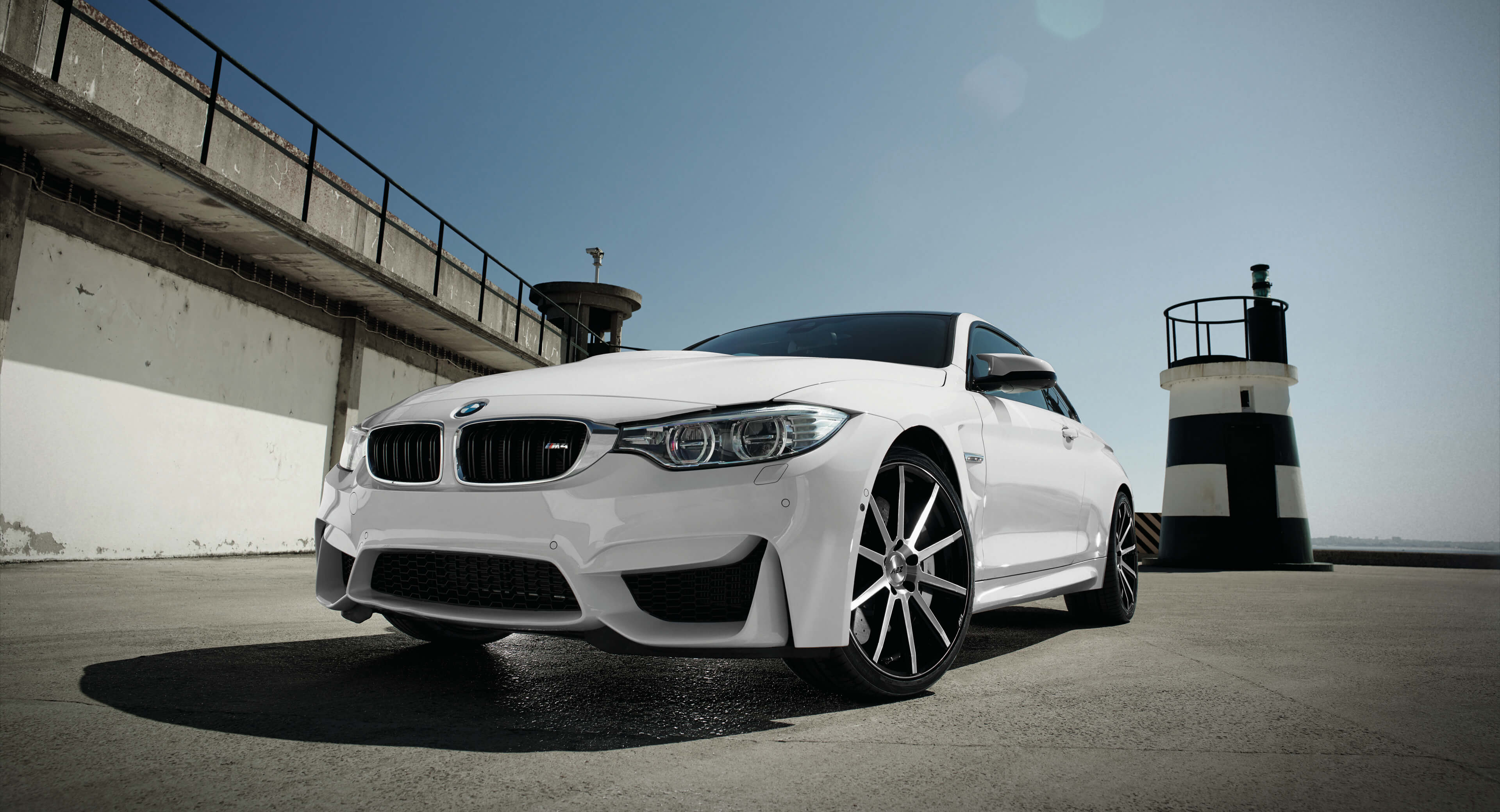 AEZ Straight concave multi-spoke alloy wheel BMW M4