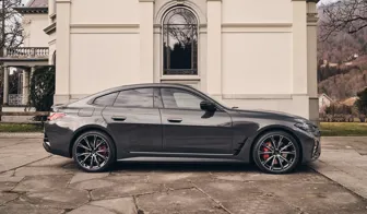 DEZENT AR dark BMW i4 side