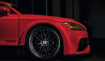 DOTZ Revvo black Audi TTRS side