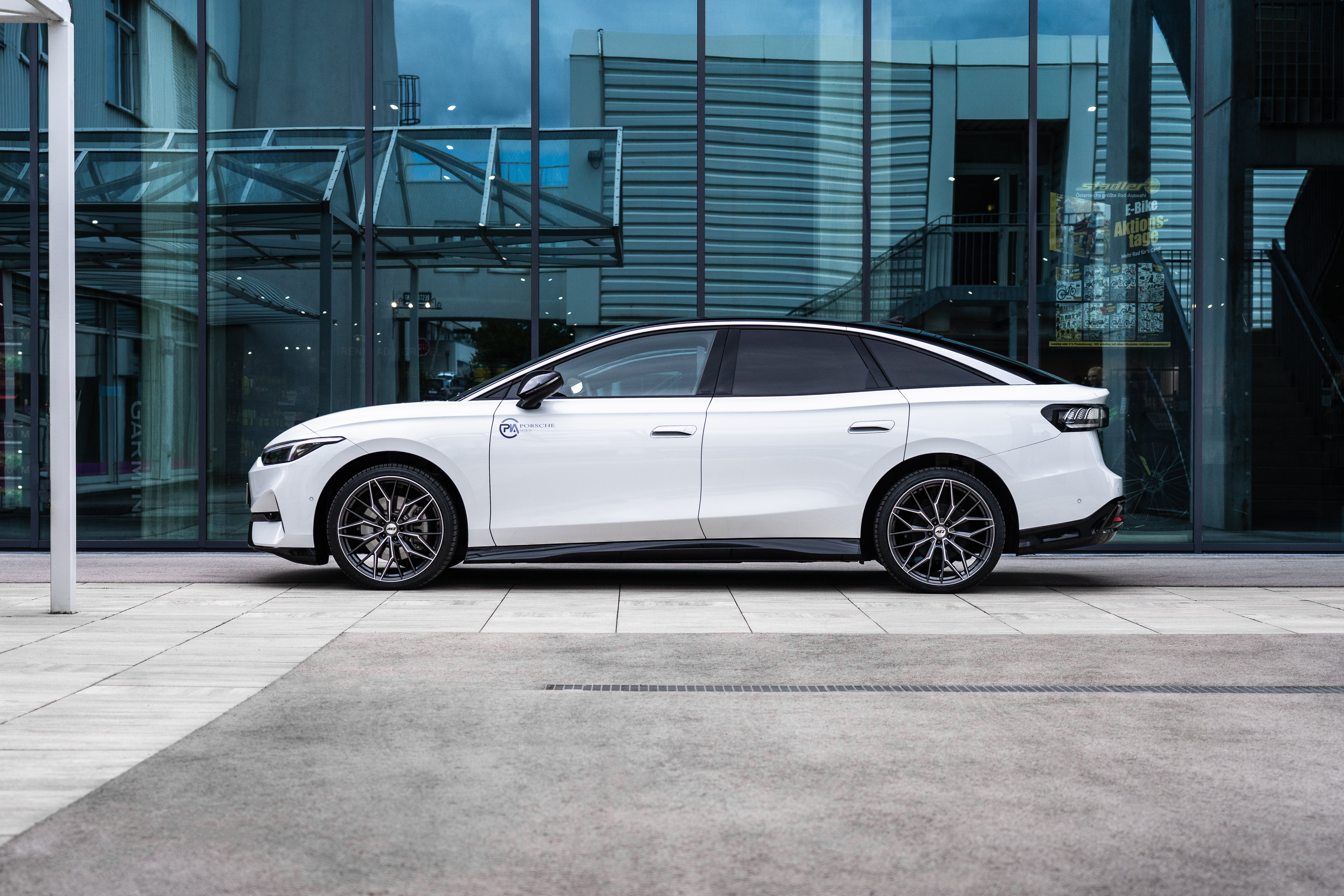 AEZ Porto Dark VW ID.7 Contentpic 09