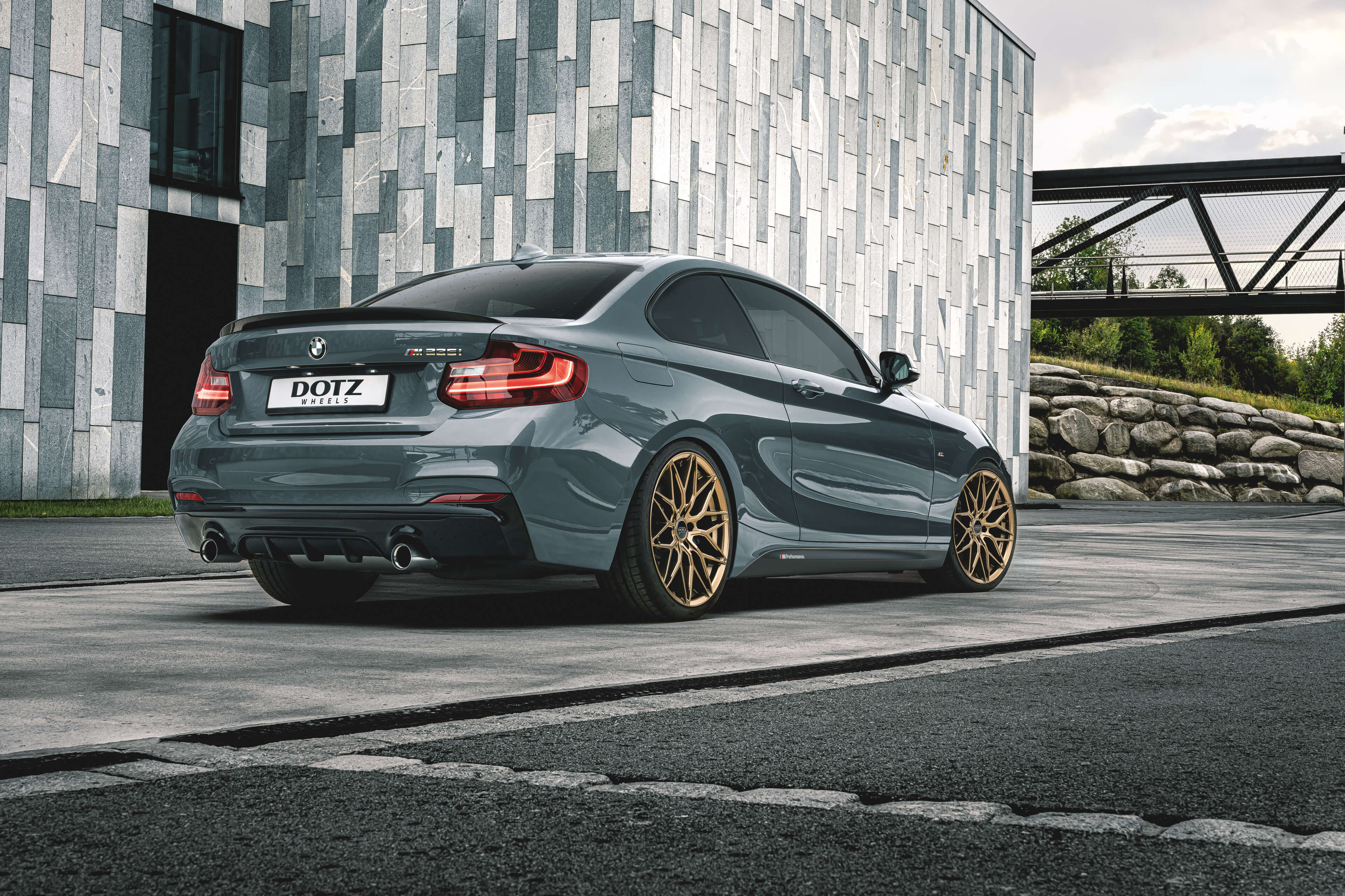 DOTZ Suzuka bronze BMW M235 Heck