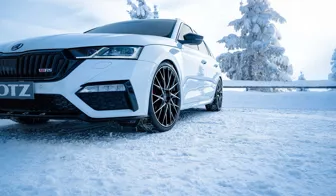 DOTZ Fuji dark Skoda Octavia frontal
