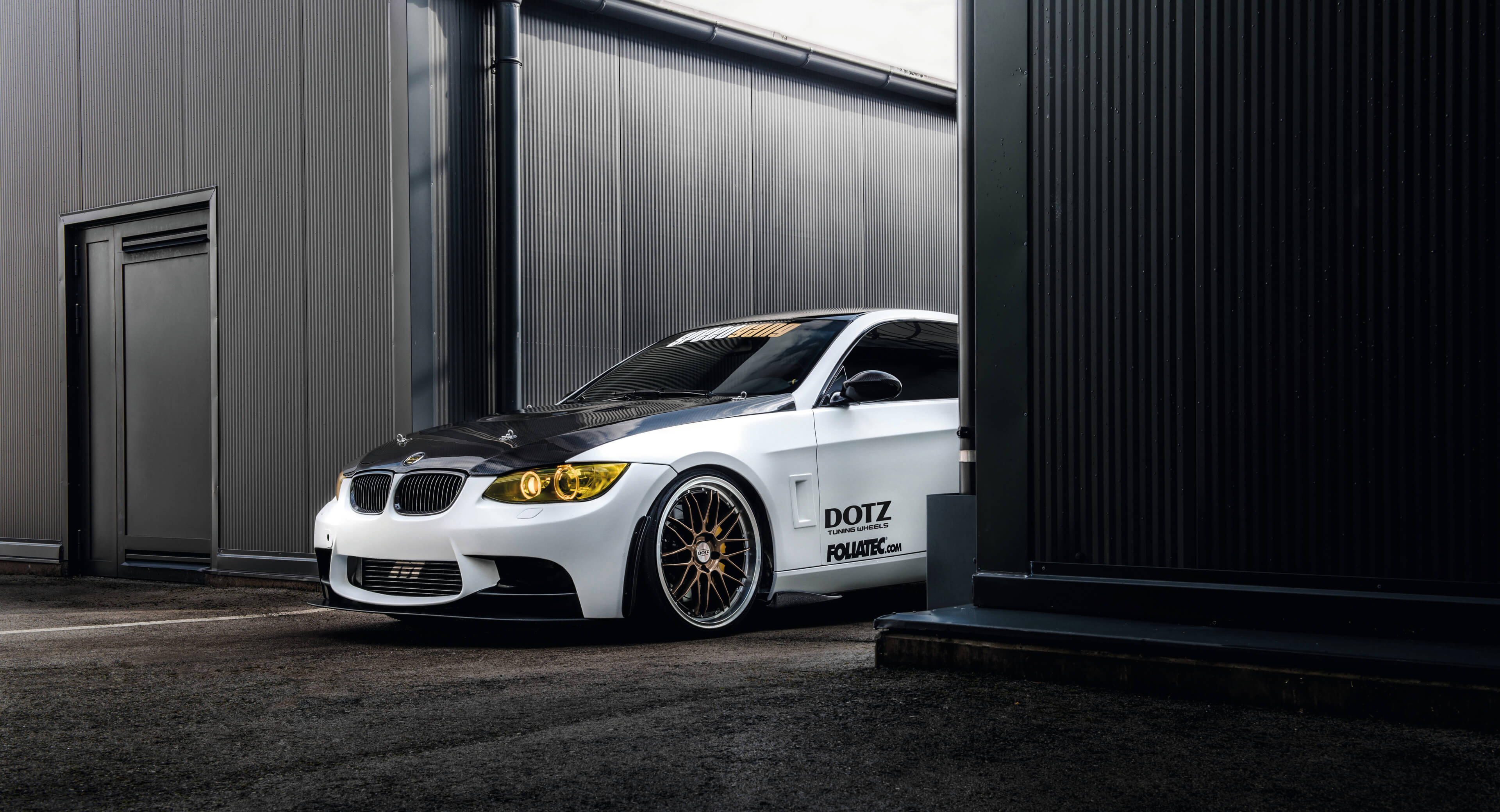 DOTZ Revvo BMW 3 series coupe frontal