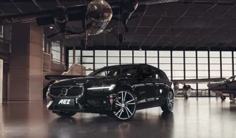 AEZ North dark on Volvo V60