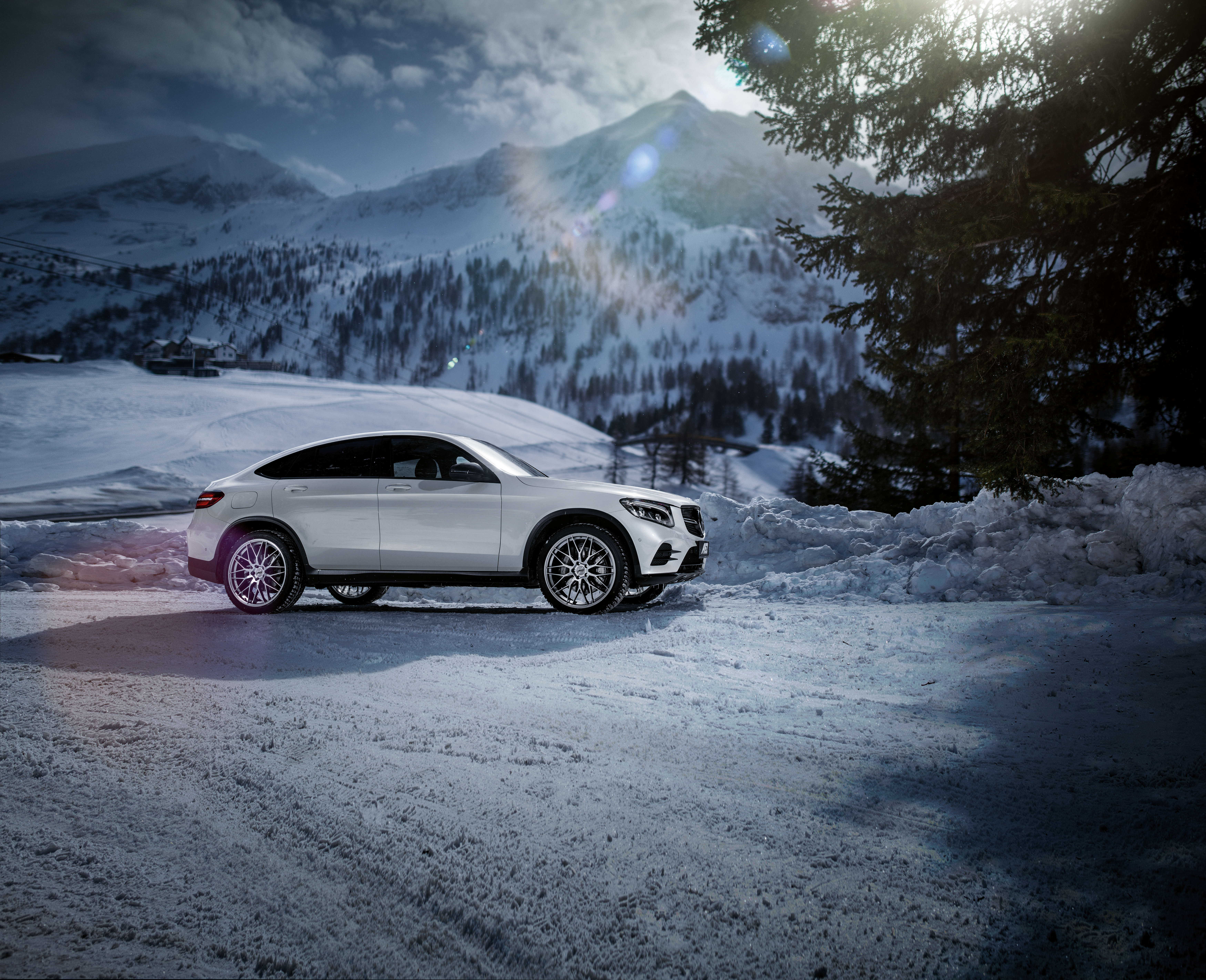 AEZ Crest MERCEDES GLC Winterpic04 EDIT