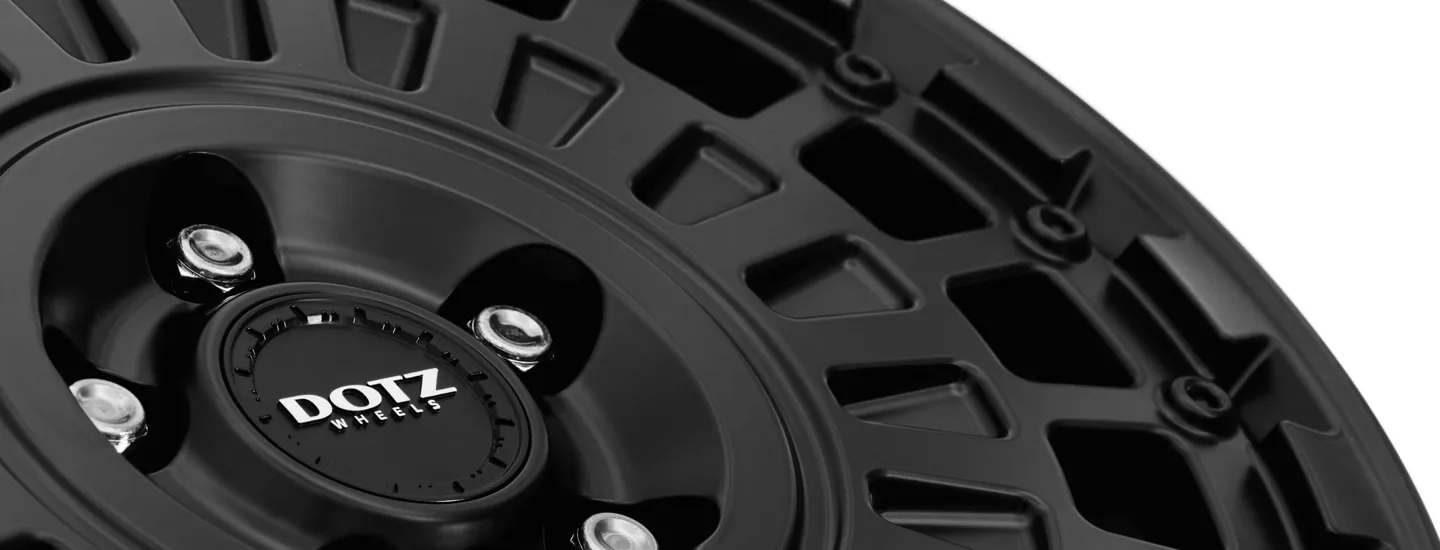 DOTZ 4x4 Talara black detail