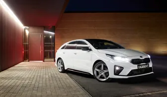 DEZENT TY Kia Proceed frontal