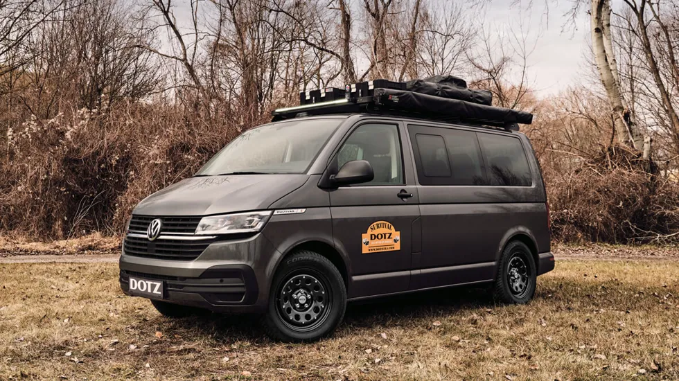 DOTZ 4X4 Modular Dark Mercedes Sprinter GCS Imagepic04
