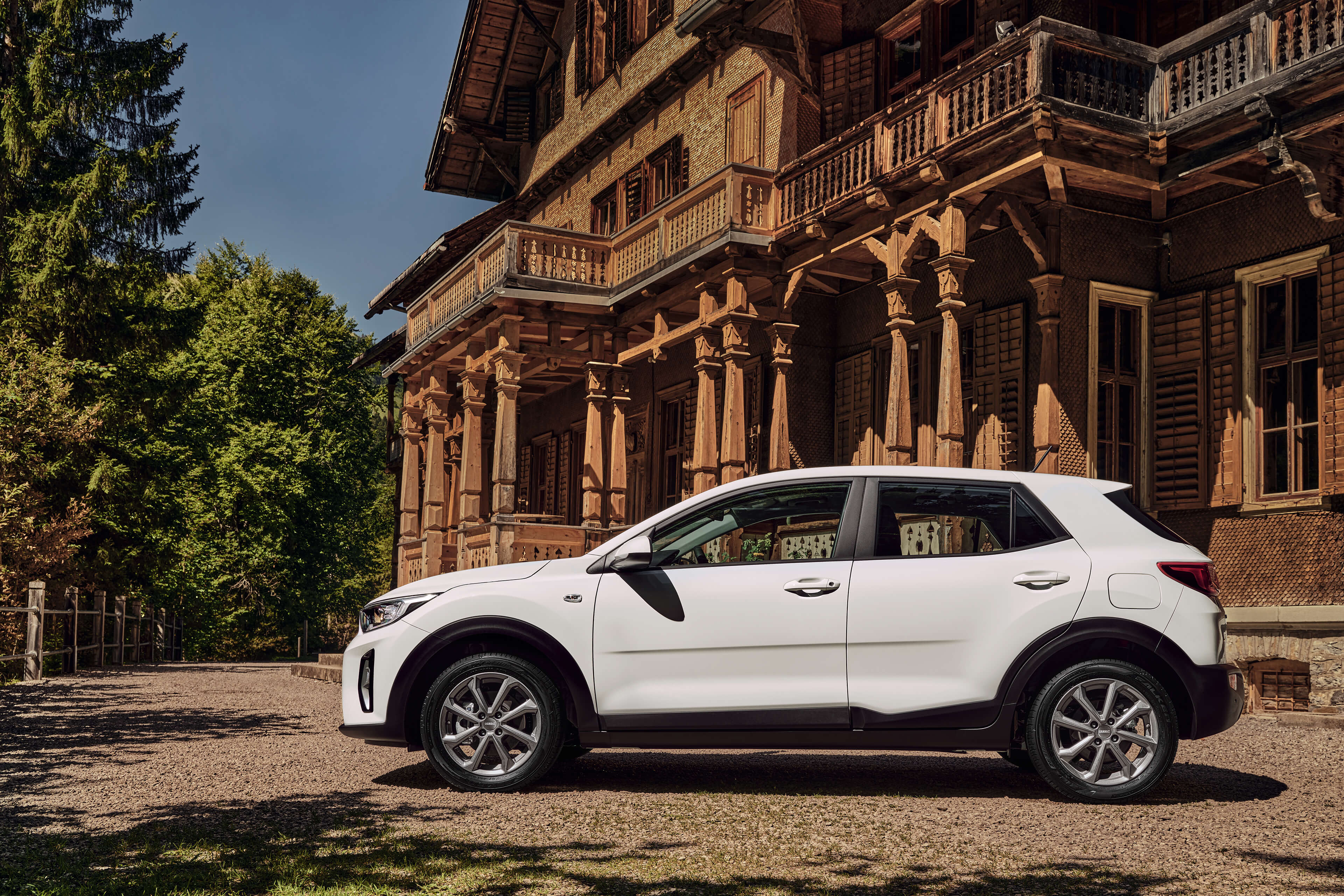 DEZENT KT graphite Kia Stonic Seite