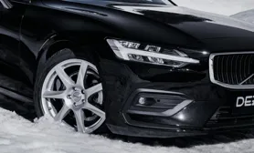 DEZENT TW silver Volvo V60 frontal