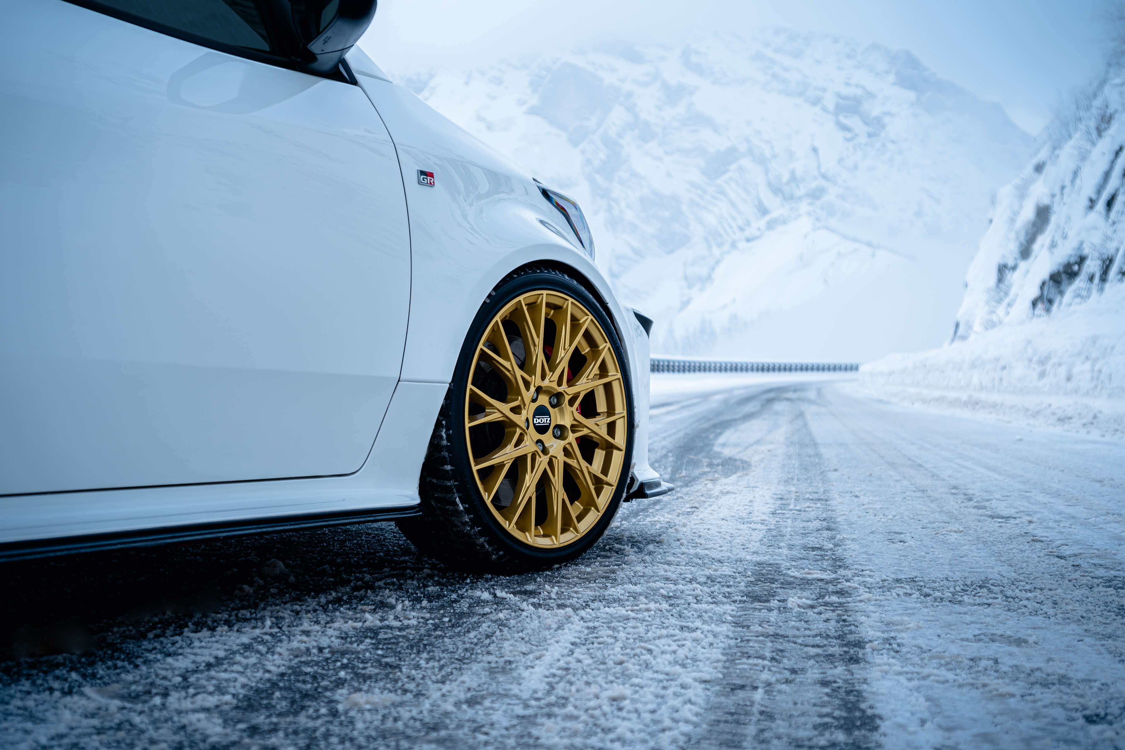 DOTZ Fuji gold Toyota Yaris GR close up