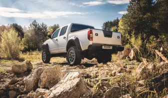 DOTZ 4x4 Kalahari dark Nissan Navara