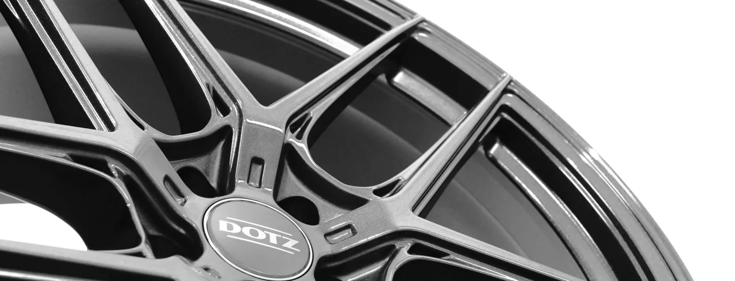 DOTZ LagunaSeca grey detail