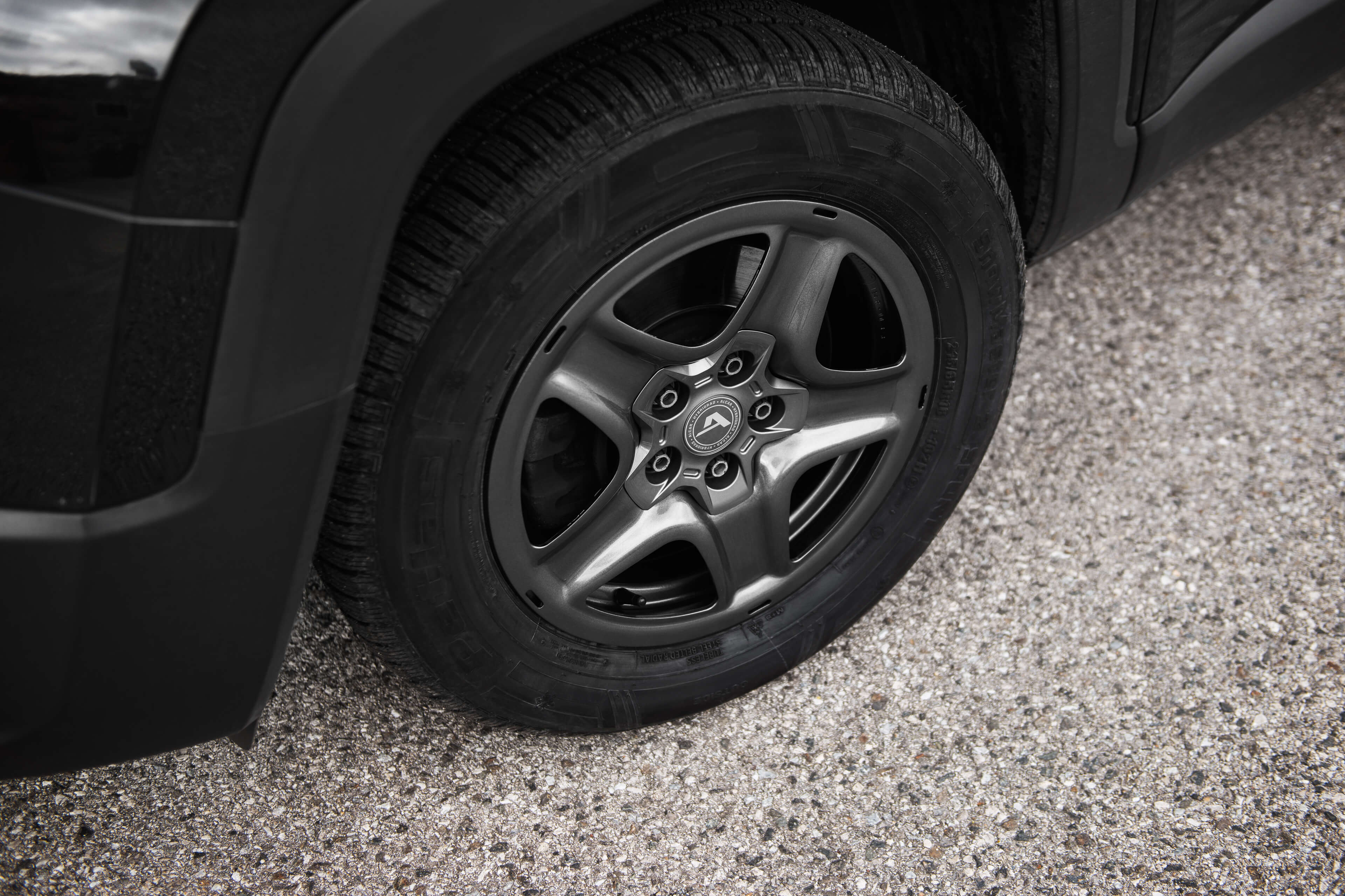 ALCAR hybrid wheel 09 grey Jeep Renegade detail