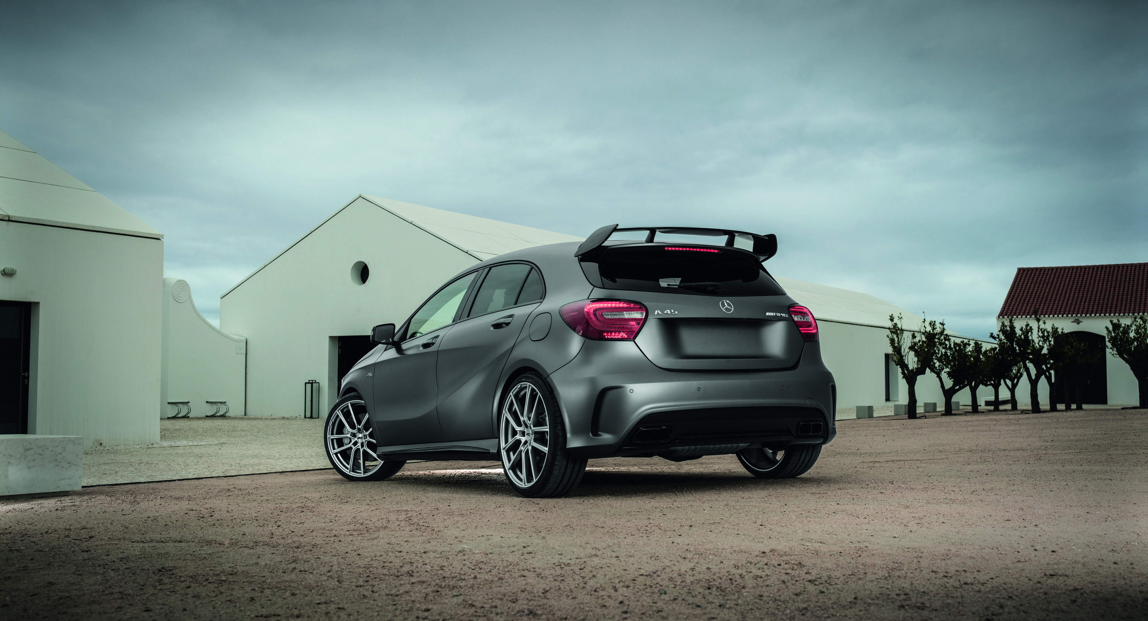 AEZ Raise high gloss alloy wheel Mercedes AMG45 20" 